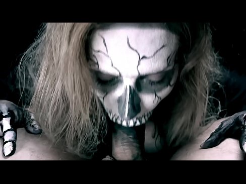 ❤️ Demoniczna dziewczyna ssąca kutasa swoimi czarnymi ustami i połykająca spermę. ❤️ Anal video at porn pl.xxxdeutschepornos.ru ❌️